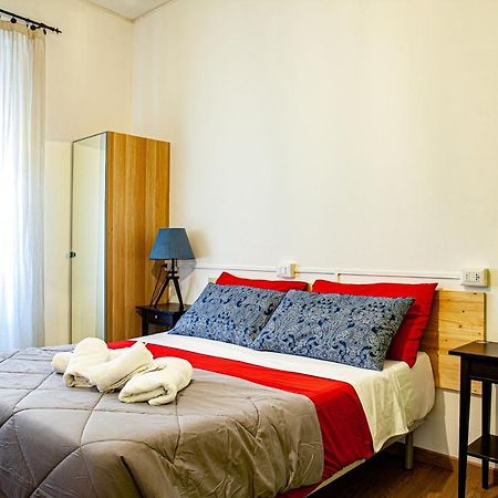 A Due Passi Dal Duomo Apartment Milan Bagian luar foto